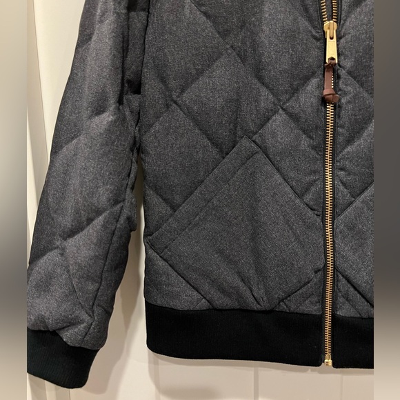 NWOT Eddie Bauer Charcoal Quilted Down Fabric Bomber Jacket - Picture 3 of 14